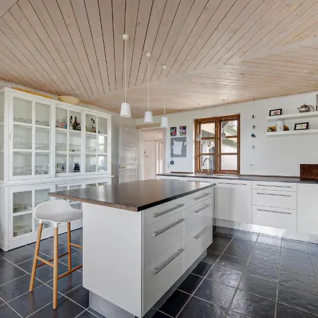 Сasa de vacaciones Lovely In With House A Panoramic View Farsø