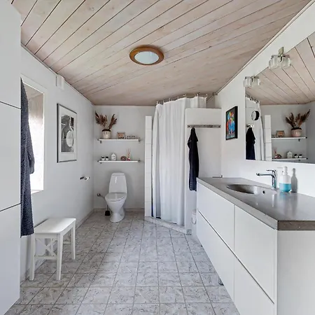 Сasa de vacaciones Lovely In With House A Panoramic View Farsø